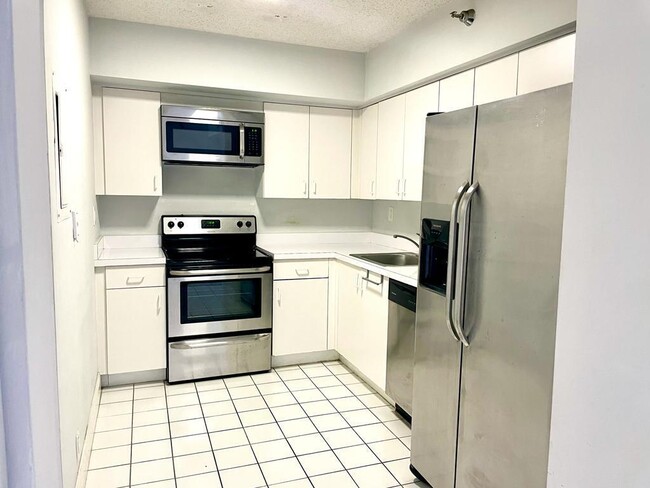 Photo - 3300 NE 191st St Unit 1617