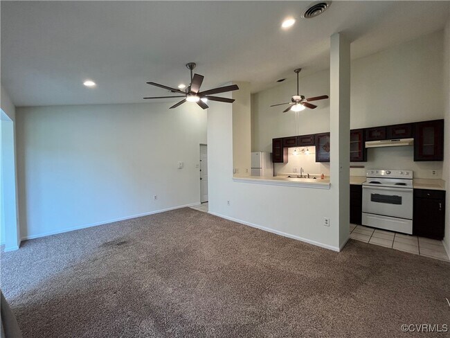 Photo - 9371 Man-O-War Ct