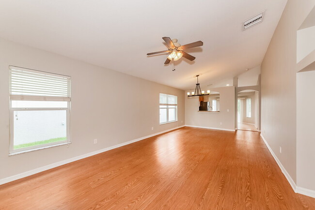 Photo - 1135 Seminole Sky Dr