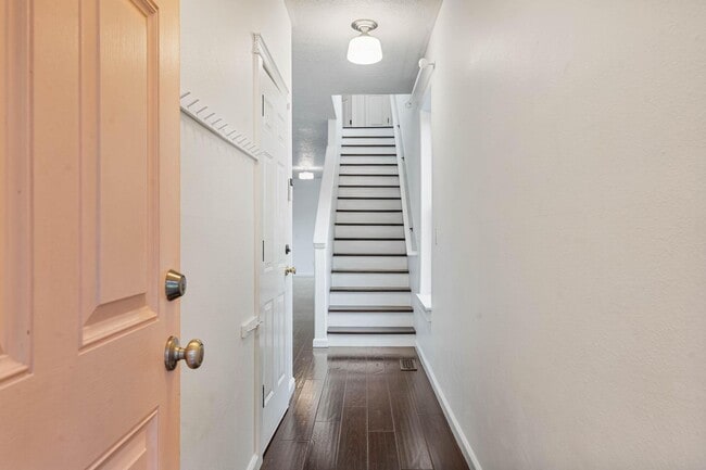 Photo - 10106 N Calhoun Ave