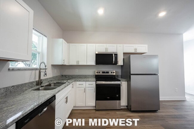 Photo - 1523 E Market St