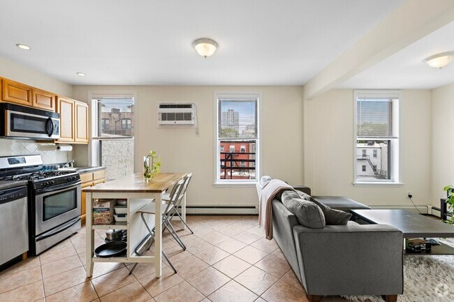Building Photo - 229 Park Ave Unit 4 Rental