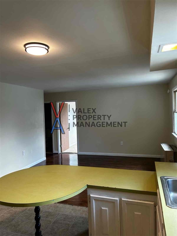 417 Main St Unit 2