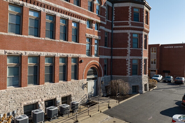 Photo - Straford Condominiums