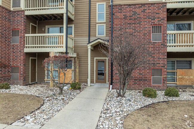 Entrance - Bloomingdale Condominium Homes