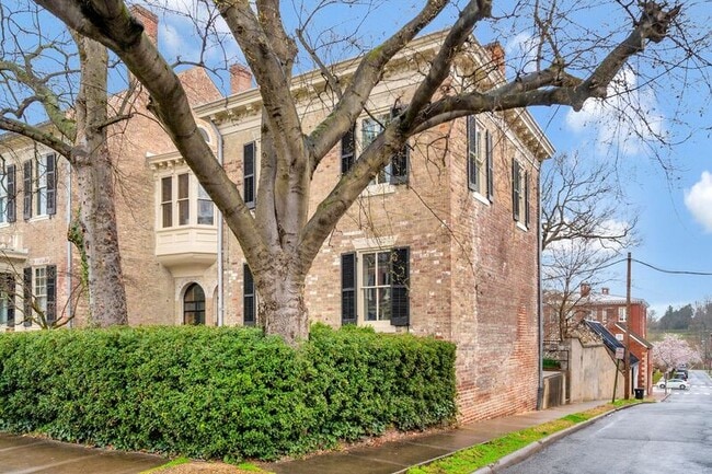 Photo - 1201 Princess Anne St