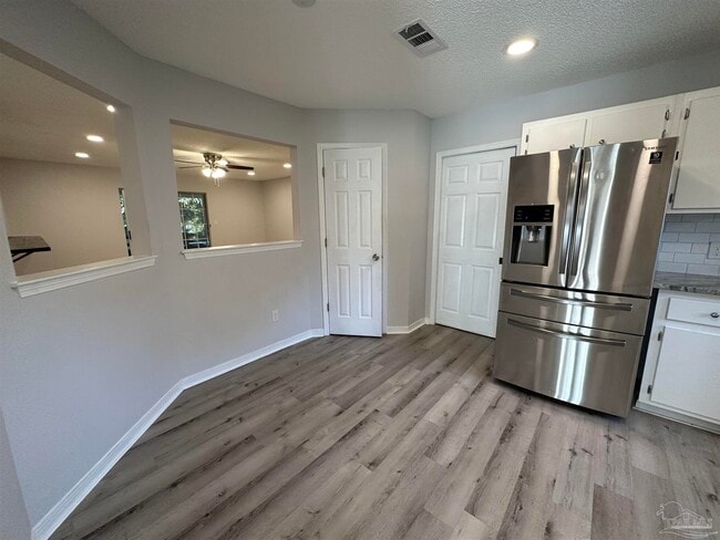 Photo - 280 Bobwhite Dr