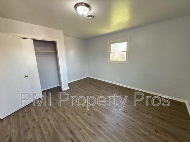 Photo - 2716 N Buffum St