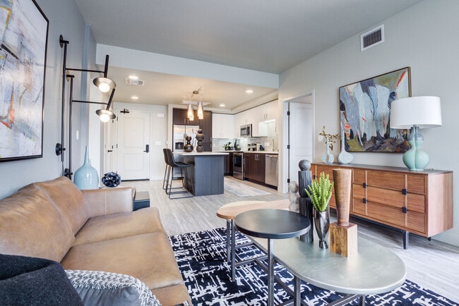 Photo - Renaissance Square