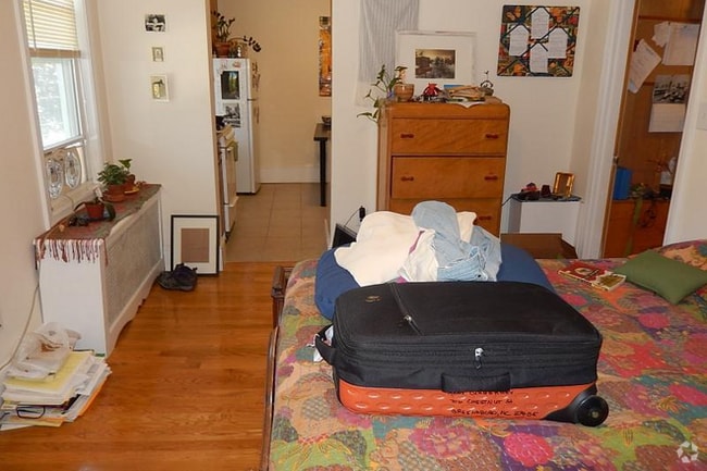 Building Photo - 0.0 bedroom in Somerville Massachusetts 02145 Unit U1 Rental