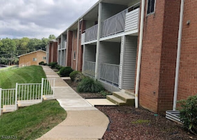 Building Photo - 2350 NJ-10 Unit E11