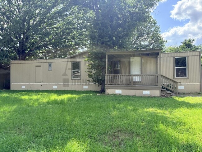 Photo - Cozy 3 Bed 1 Bath house