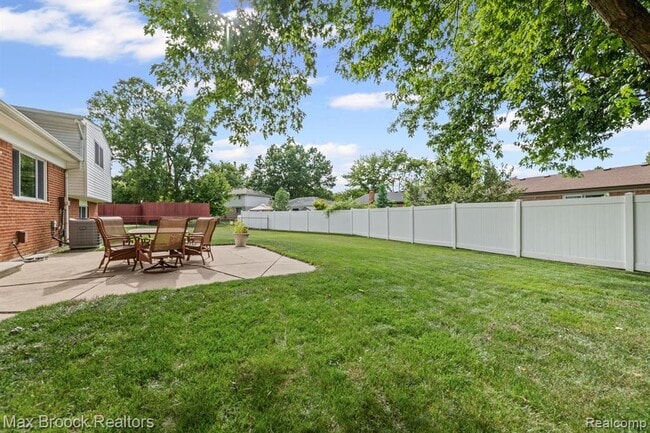 Photo - 44018 Bannockburn Dr