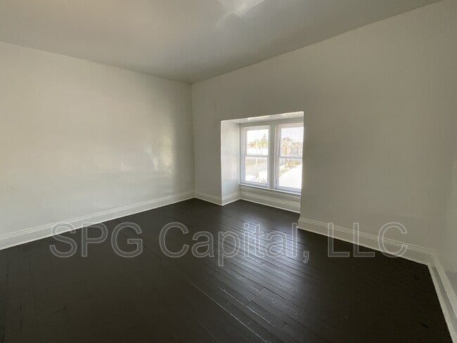 Photo - 156 Hamilton Ave