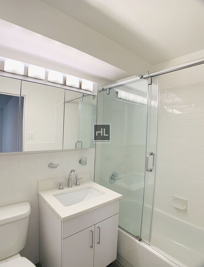 Photo - EAST 56 STREET Unit 14EF