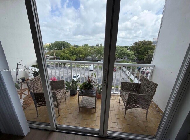 3551 SW 9th Terrace Unit 409