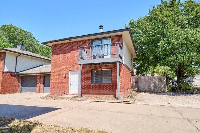 Photo - 200 Harvard Rd