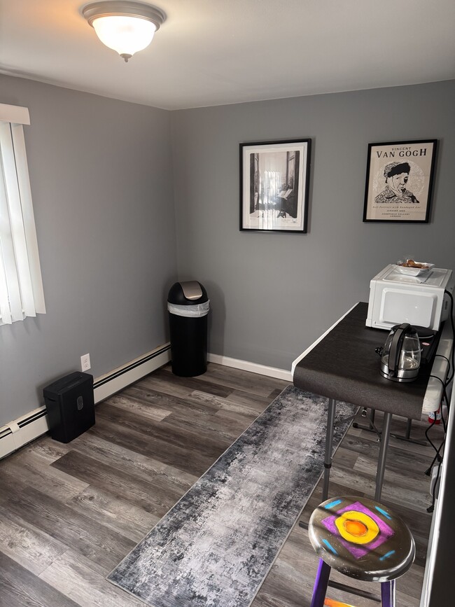 Photo - 130 N 20th St Unit Comfy 1 Bedroom Apartment