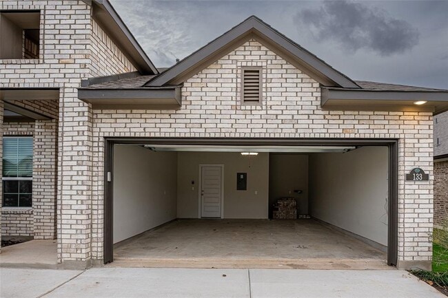 Photo - 133 High Plains Dr