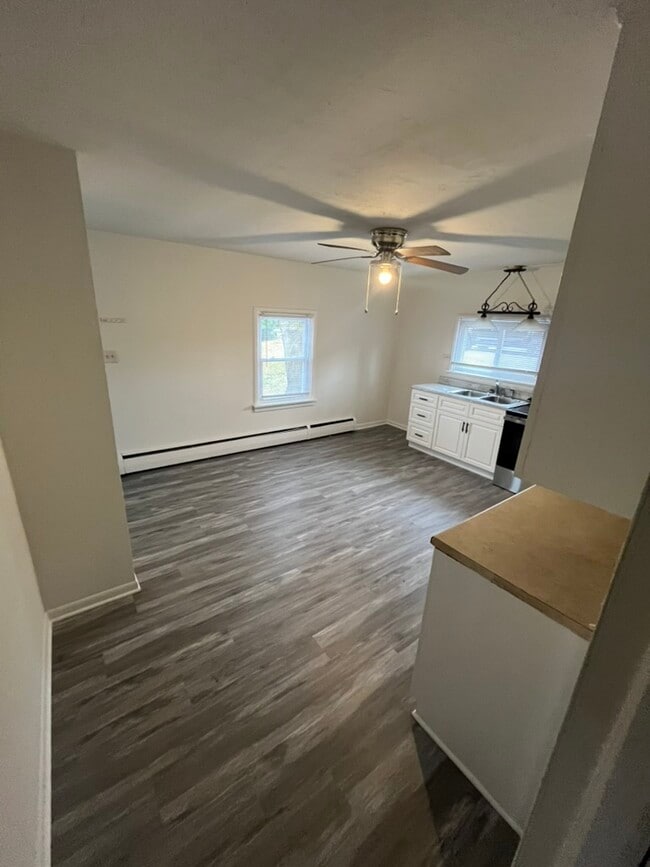 Photo - 602 E Maple St