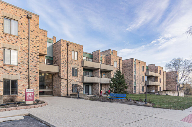 Photo - 1919 Prairie Square Condo Unit 104