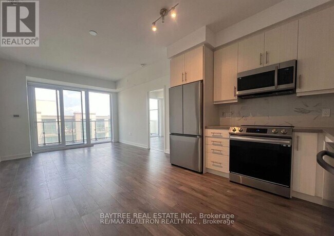 Photo - 105 Oneida Crescent Unit 1107
