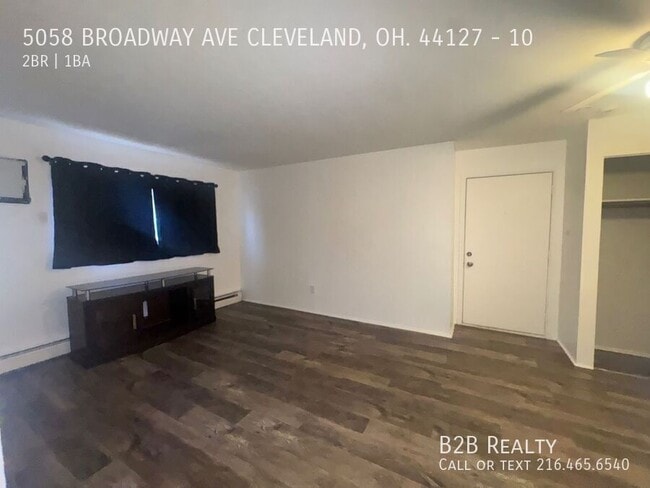 Photo - 5058 Broadway Ave Unidad 10