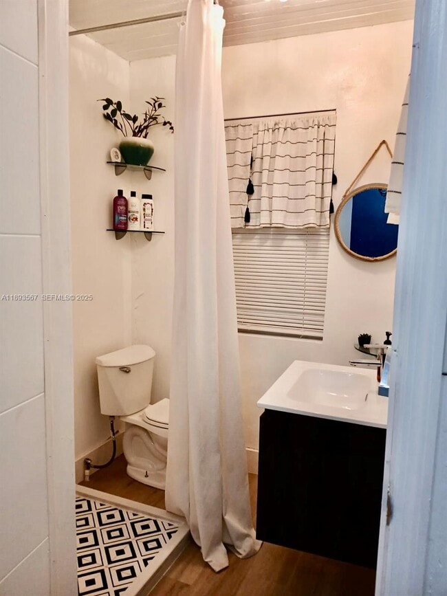 Photo - 5504 NW 3rd Ave Unit F