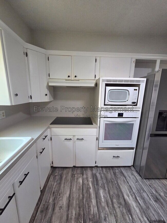 Photo - 4820 Del Crest Dr