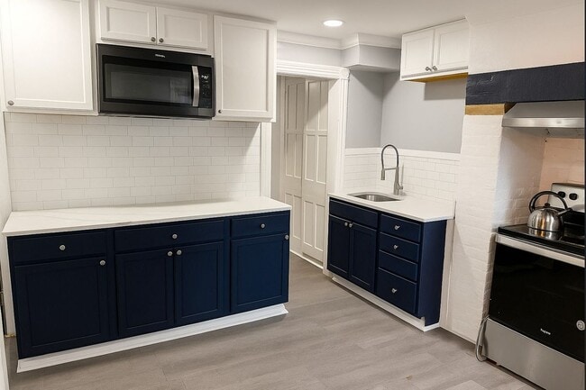 Photo - 39 S Lake Ave