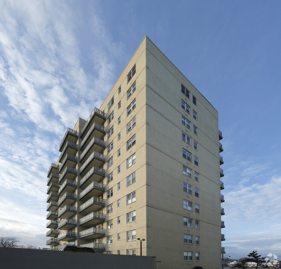 Photo - Deal Lake Towers