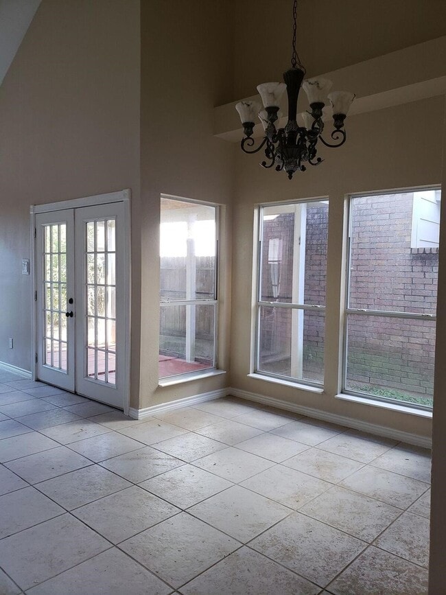 Photo - 6649 Queensclub Dr