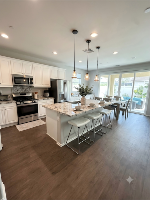 Photo - 24176 Selwood Dr