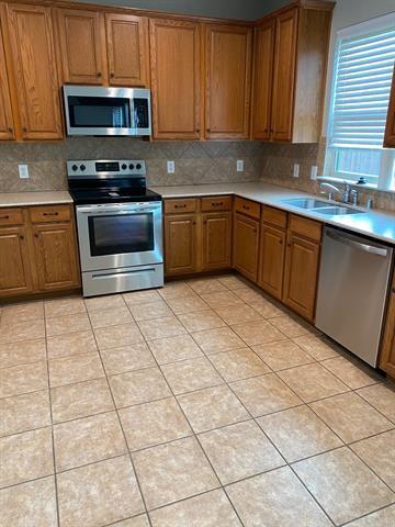Photo - 3904 Ironstone Ln
