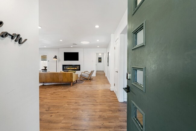 Photo - 3404 Parkway Terrace