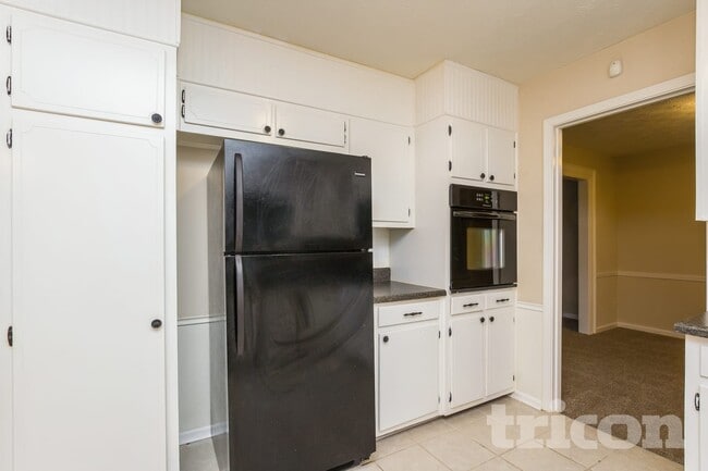 Photo - 1464 Yorkton Ct