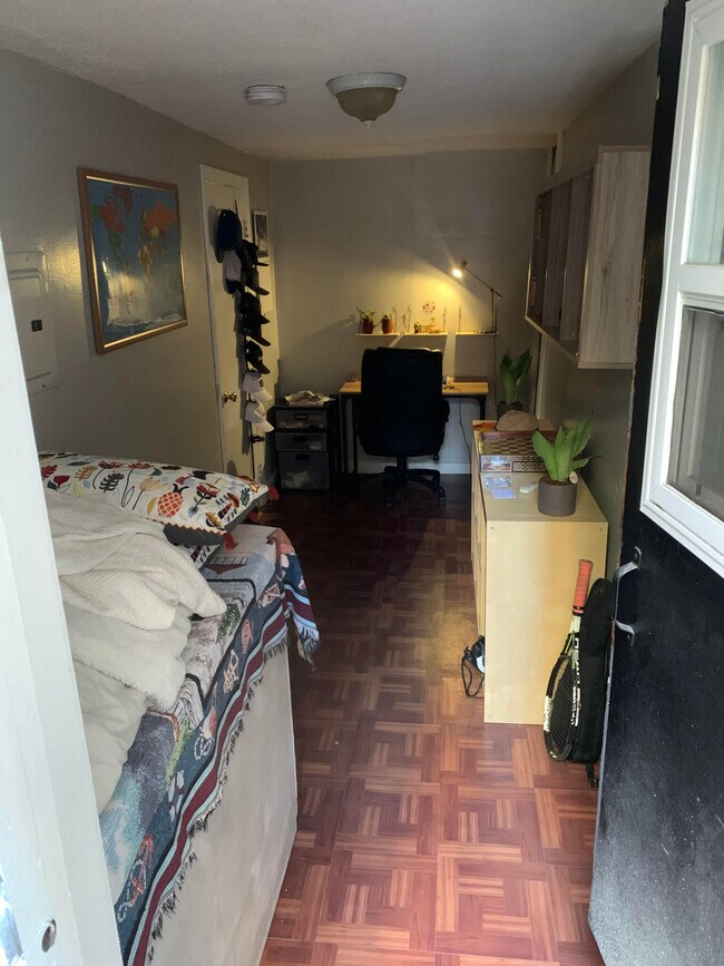 Photo - 33 Garden St Unit B