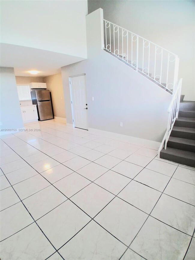 Building Photo - 2770 W 60th Pl Unit 201