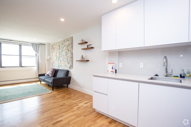 1410 Columbia
