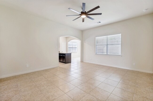 Photo - 4517 Shy Creek Ln