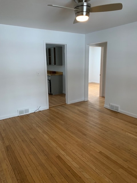 Main Livingroom access to Kitchen, Bedrooms/Bath - 71 Hadley Rd Unit 71 Hadley Road