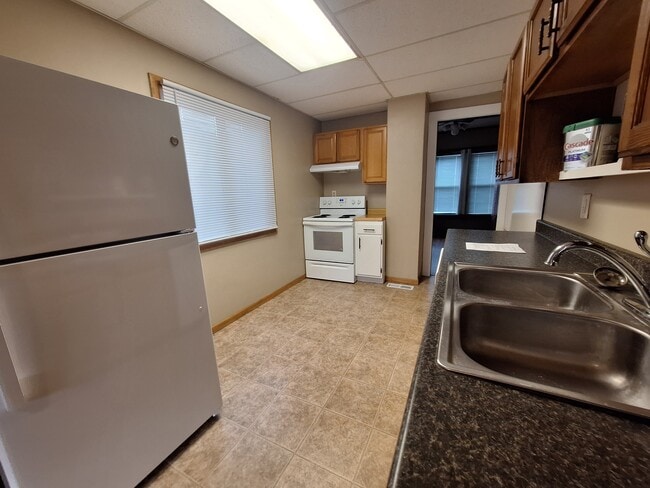 Building Photo - 410 Sherman Street Unit Upper