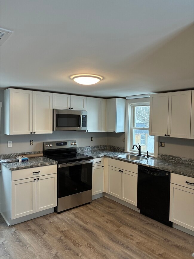 Photo - 14 Rochester St Unit #3