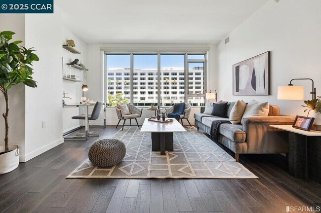 Photo - 1000 3rd St Unidad 204