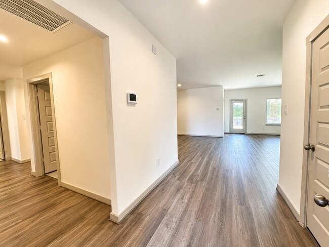 Photo - 3307 Balboa Grove Ln
