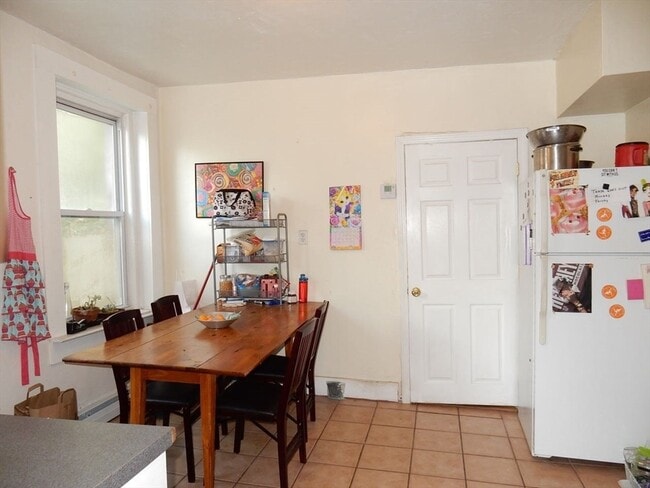 Photo - 274 Cambridge St Unidad 3