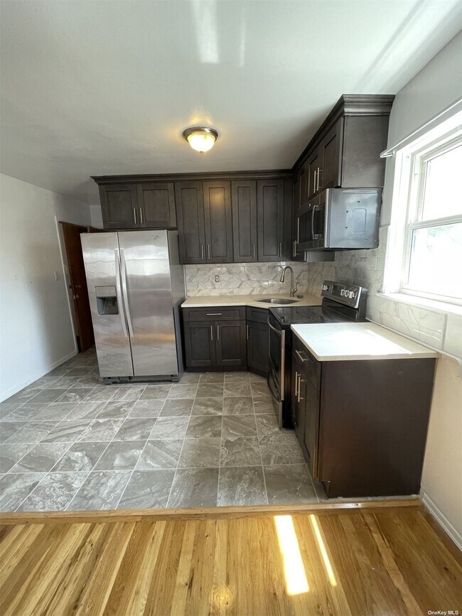Photo - 115-01 Linden Blvd Unit 1