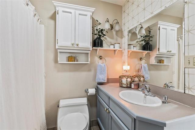 Photo - 3805 Hawick Ln