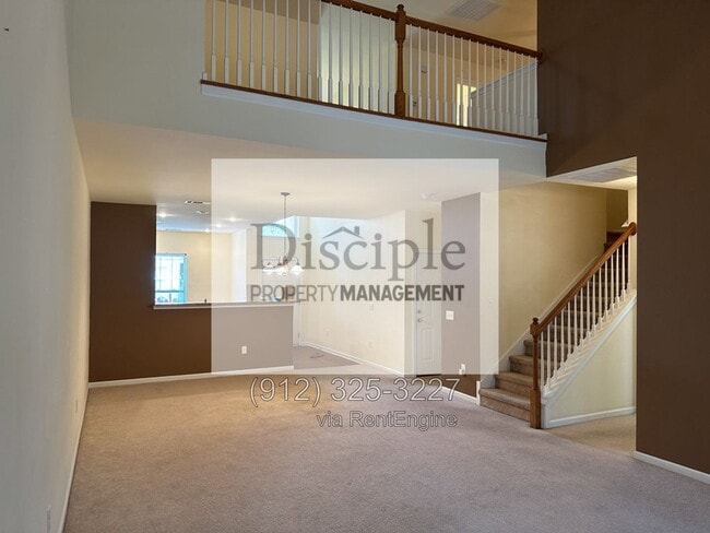 Photo - 169 Regency Cir