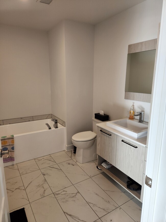 Photo - 12065 Rue de Blois